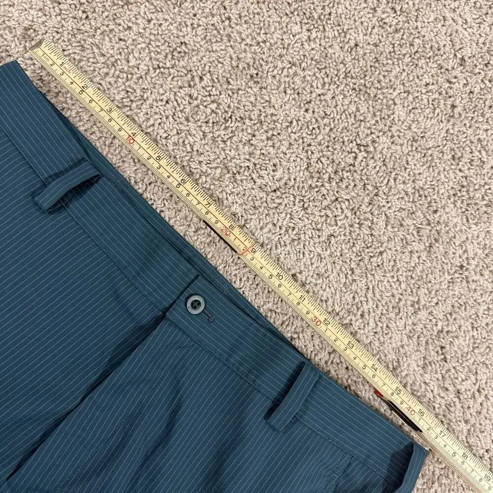 Nike Golf Dri-FIT Men’s 34 Blue Pinstripe Performance Golf Shorts Flat Front
